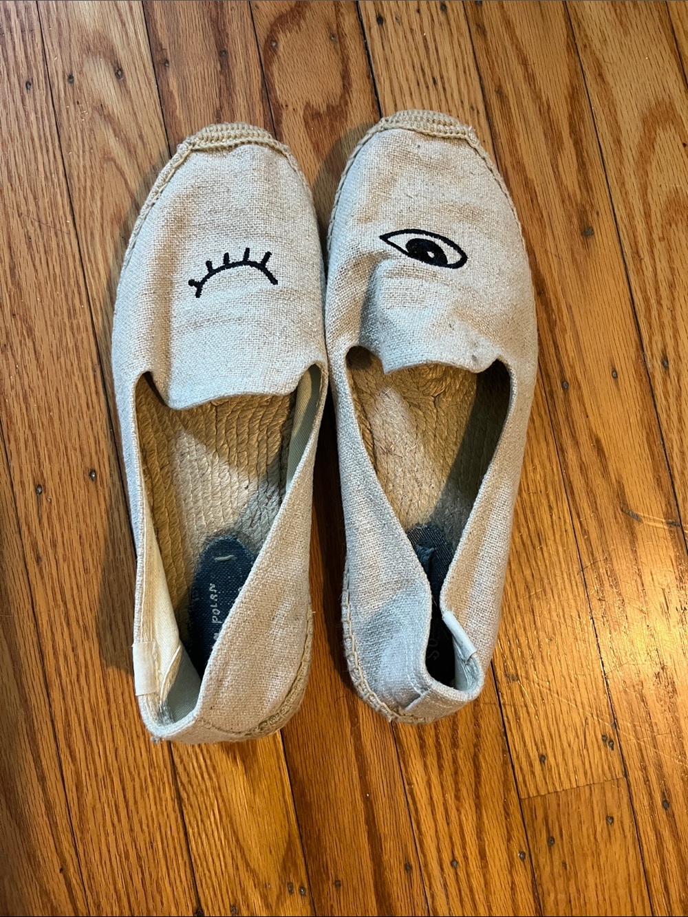 Soludos Beige Canvas Espadrilles with Eye Motif